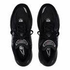 Made in USA 990v6 "Black"