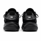 Made in USA 990v6 "Black"